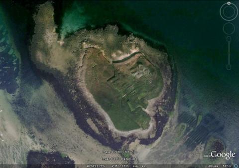 Vue aérienne de l’Île Cézon et de son fort, GoogleEarth, 28/07/2010.