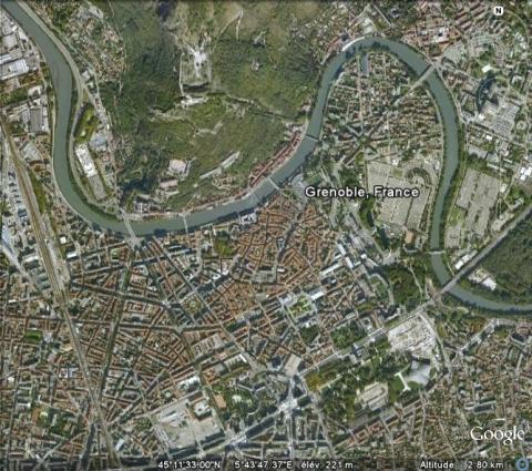 Vue aérienne de Grenoble, GoogleEarth, 08/07/2010.