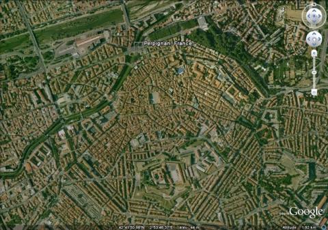 Vue aérienne de Perpignan, GoogleEarth, 25/08/2010.