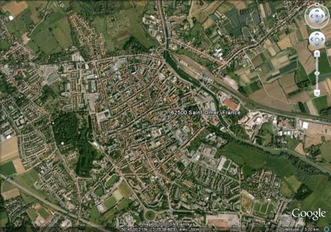 Vue aérienne de Saint-Omer, GoogleEarth, 31/08/2010.